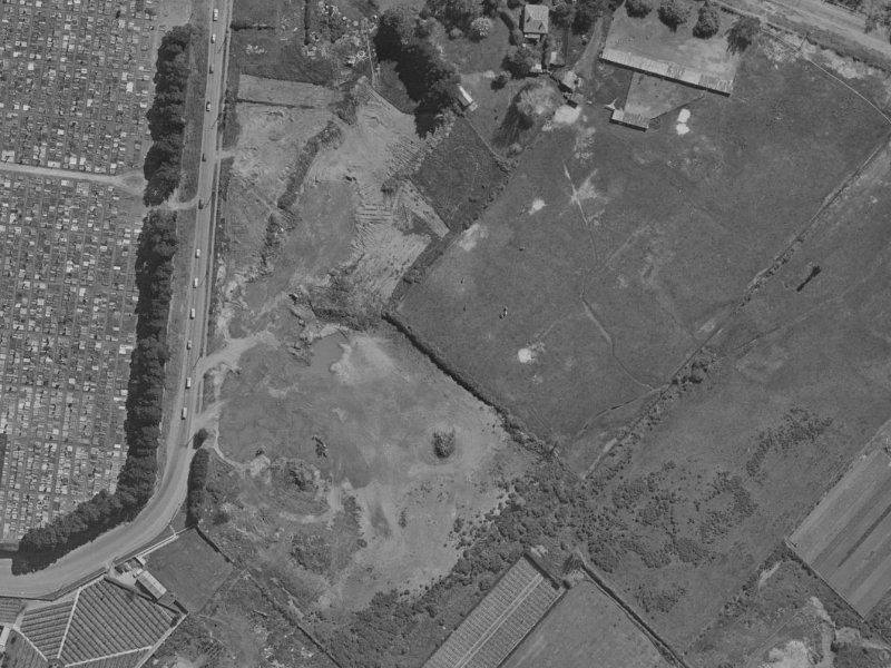 10 Glenbyre Place from the air, 1970-1974