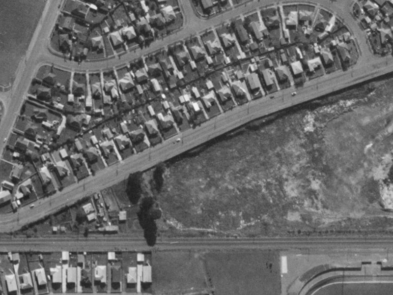 283 Waterloo Road from the air, 1970-1974
