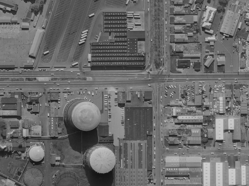 492 Moorhouse Avenue from the air, 1970-1974