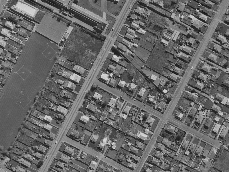 7 Bass Street from the air, 1970-1974