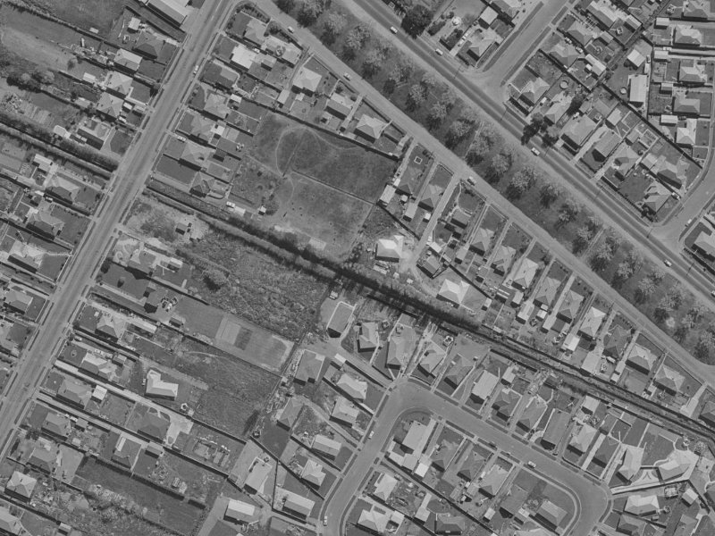 58 Frensham Crescent from the air, 1970-1974