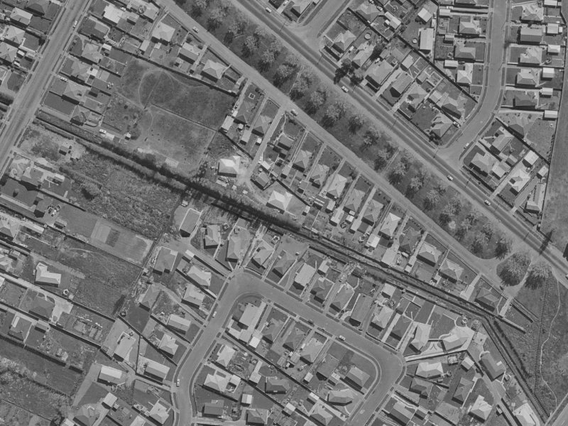 Frensham Crescent from the air, 1970-1974