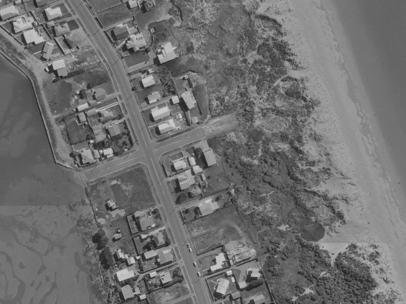 10 Godwit Street from the air, 1970-1974
