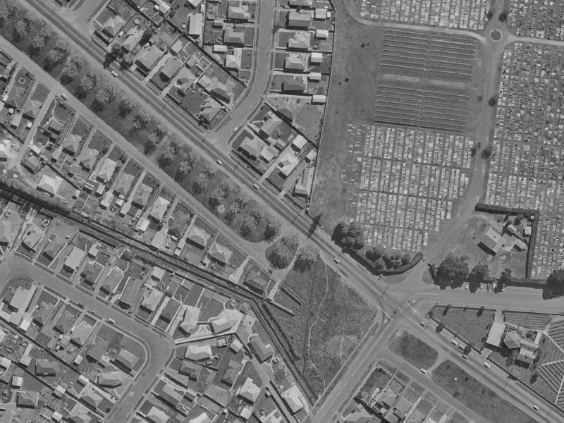 425 Linwood Avenue from the air, 1970-1974
