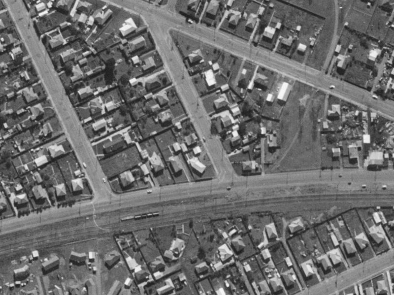 3 Fulham Street from the air, 1970-1974