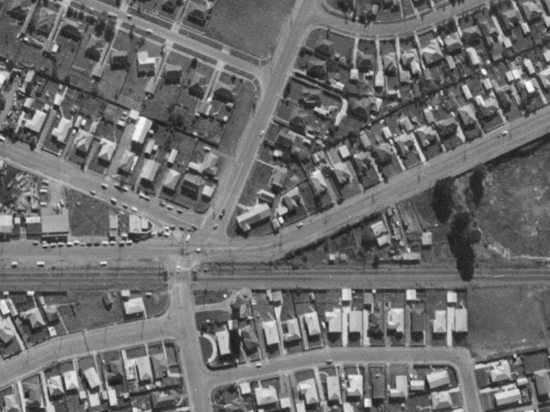4 Gilberthorpes Road from the air, 1970-1974