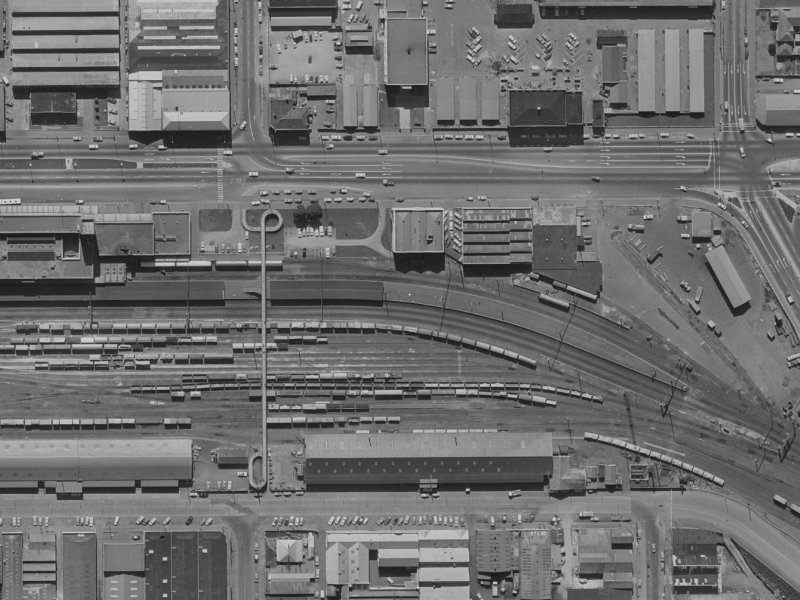 14–16 Washington Way from the air, 1970-1974