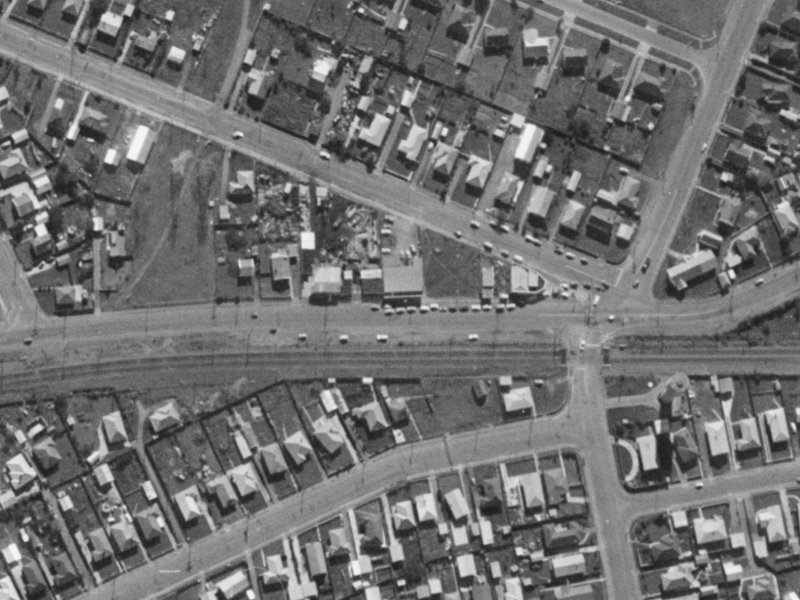 310D Waterloo Road from the air, 1970-1974