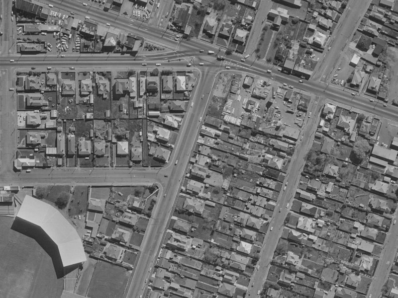 464 Wilsons Road North from the air, 1970-1974