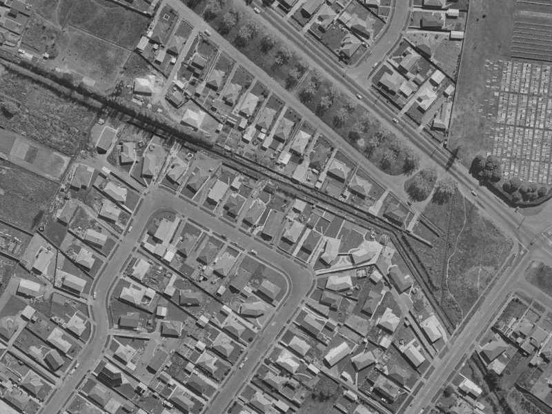 42 Frensham Crescent from the air, 1970-1974