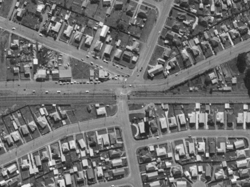 3 Gilberthorpes Road from the air, 1970-1974