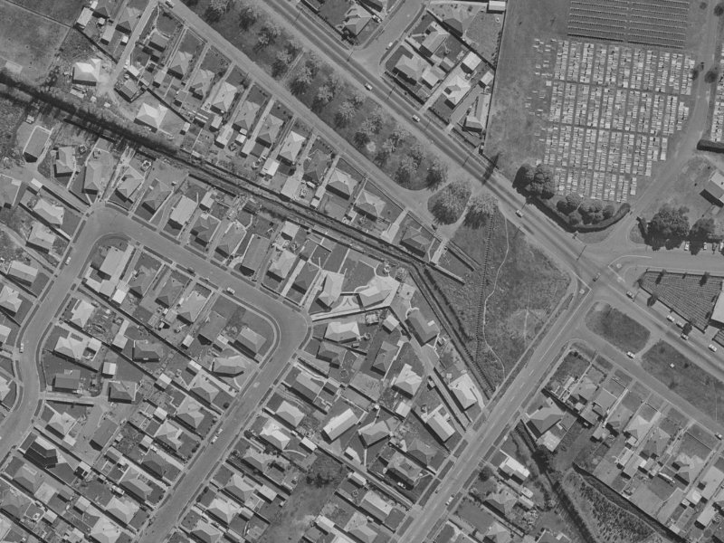 34 Frensham Crescent from the air, 1970-1974