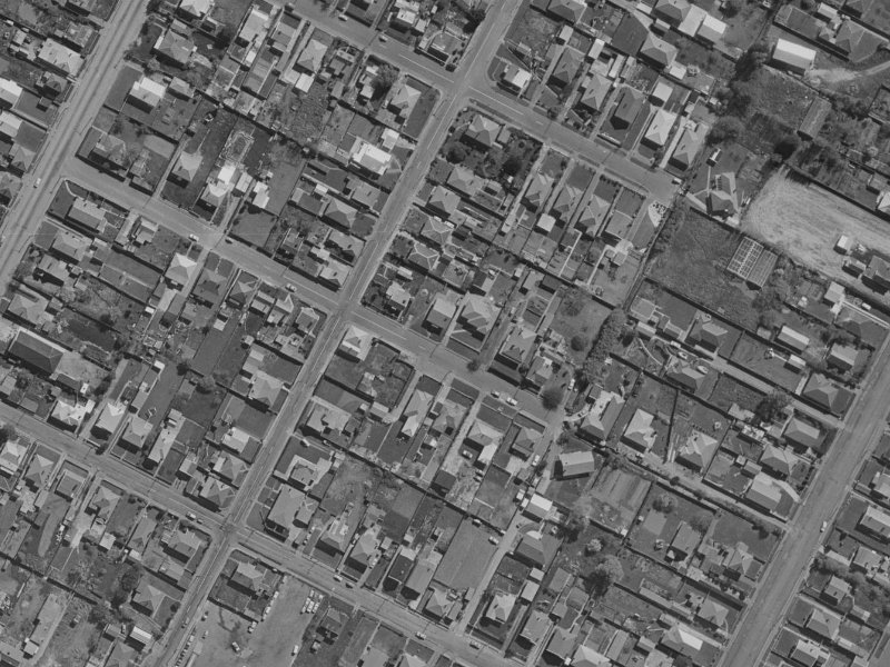 25 Edmonds Street from the air, 1970-1974