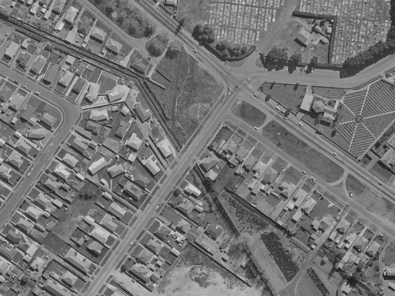 106 Hargood Street from the air, 1970-1974