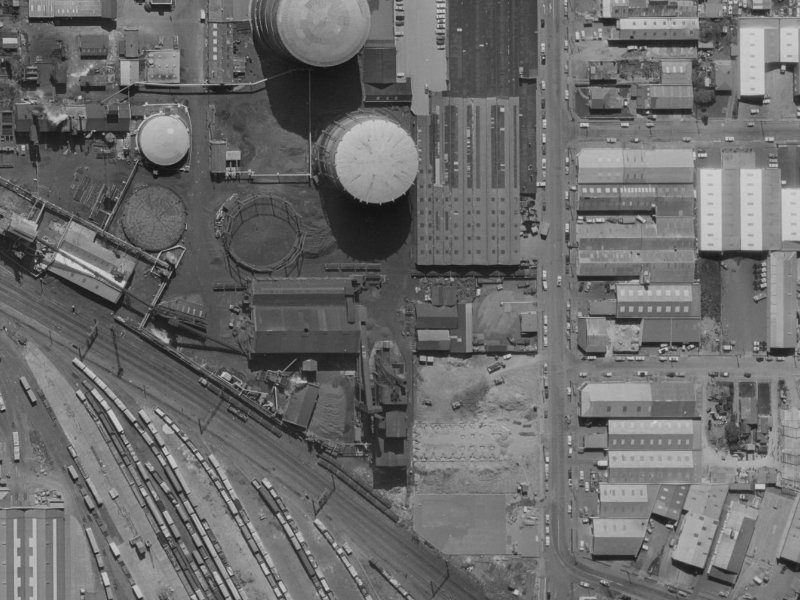 5 Iversen Terrace from the air, 1970-1974