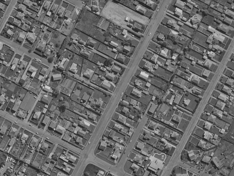 33 Mackworth Street from the air, 1970-1974