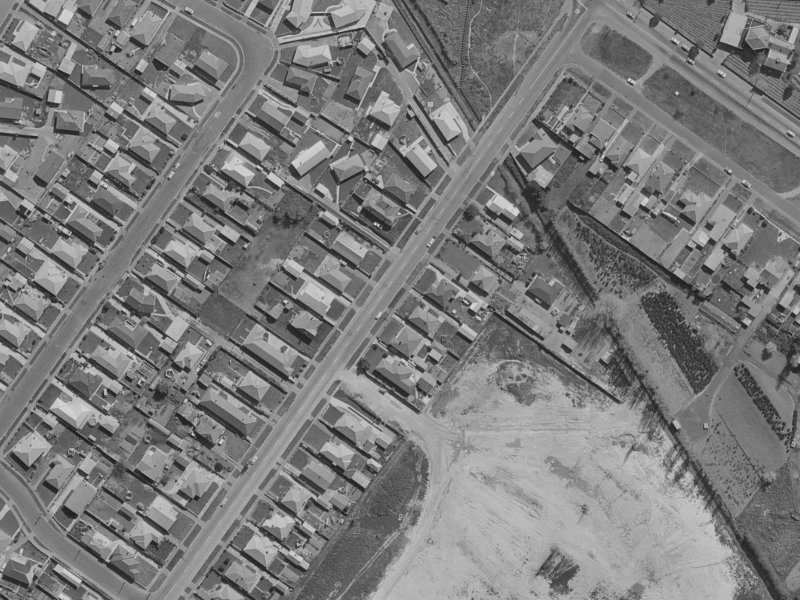 10 Saint Thomas Place from the air, 1970-1974