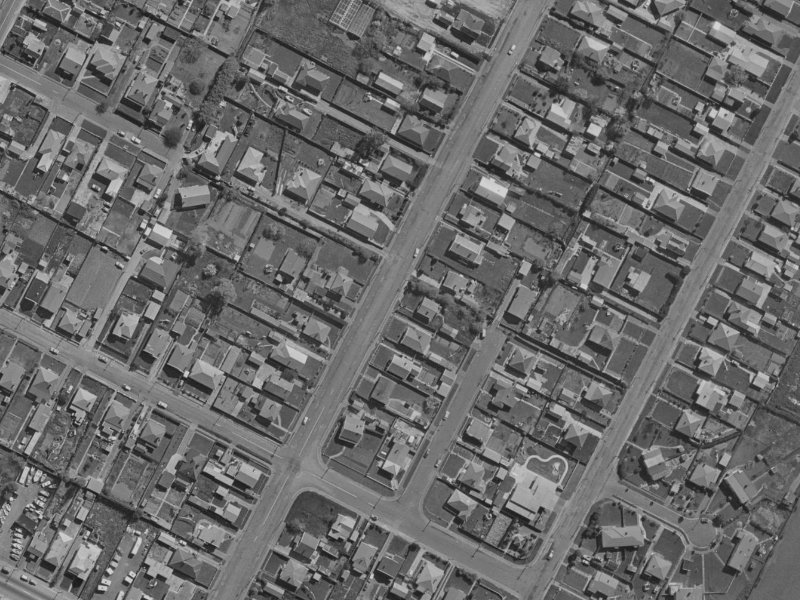 32 Mackworth Street from the air, 1970-1974