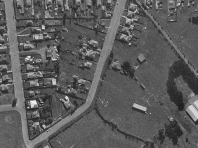17 Washbournes Road from the air, 1970-1974