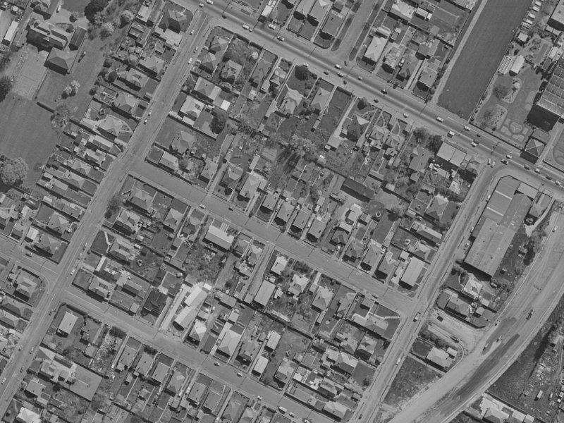 4/17 Frederick Street from the air, 1970-1974