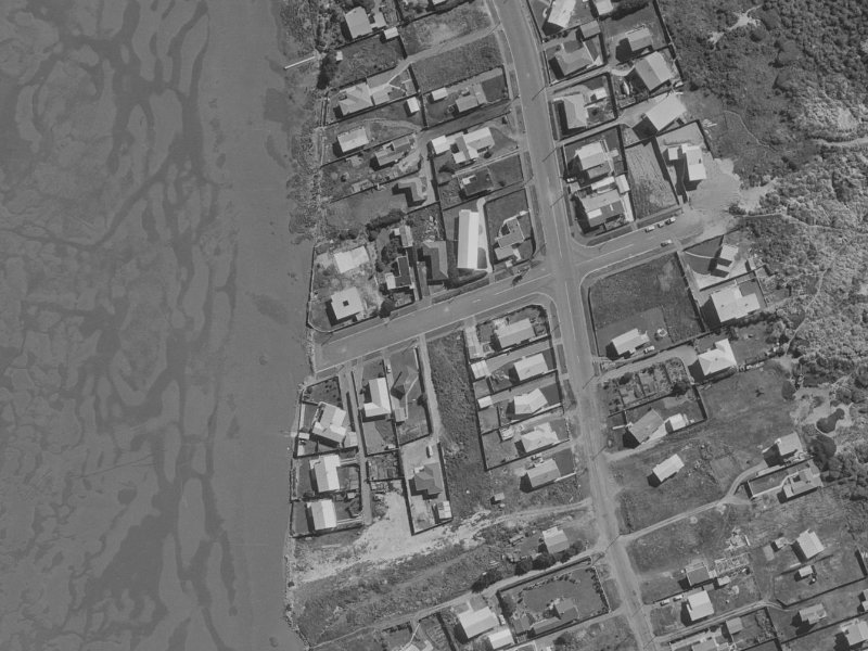 3-15 Heron Street from the air, 1970-1974