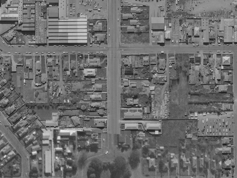 20 Grove Road from the air, 1970-1974