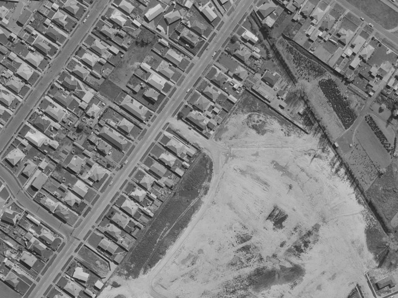 63 Clydesdale Street from the air, 1970-1974