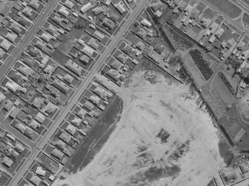 63E Clydesdale Street from the air, 1970-1974
