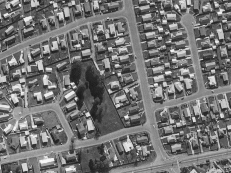 13 Parker Street from the air, 1970-1974