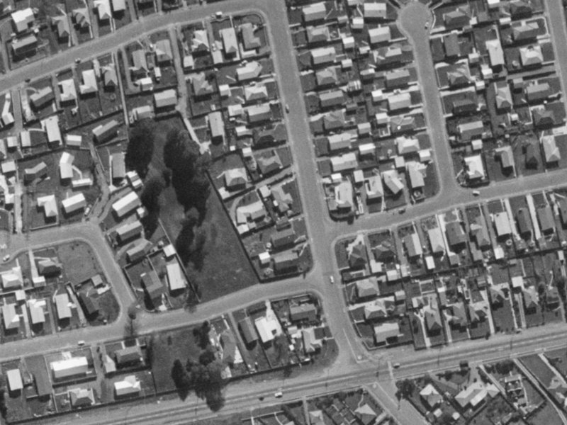 9 Parker Street from the air, 1970-1974