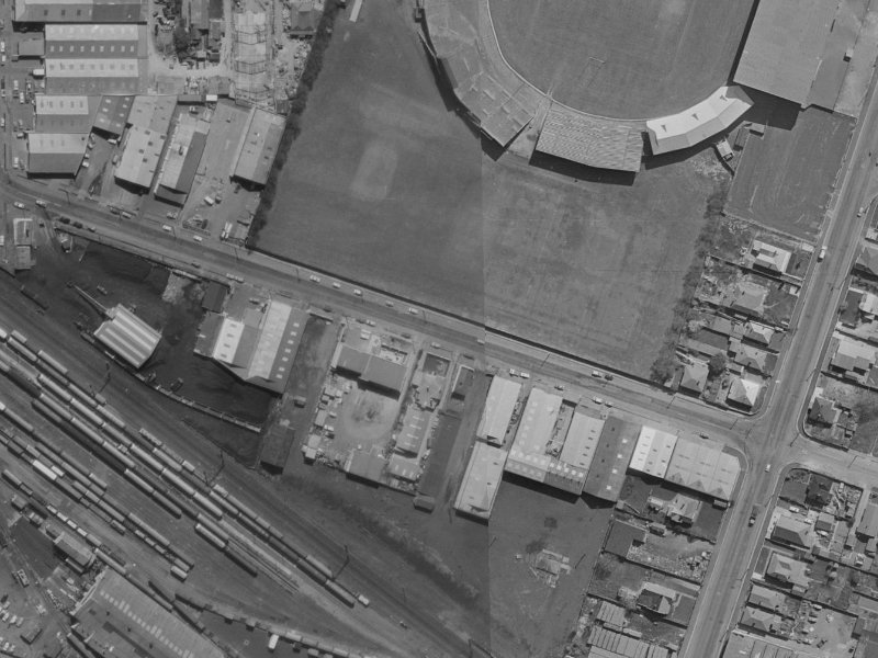 17-19 Lismore Street from the air, 1970-1974