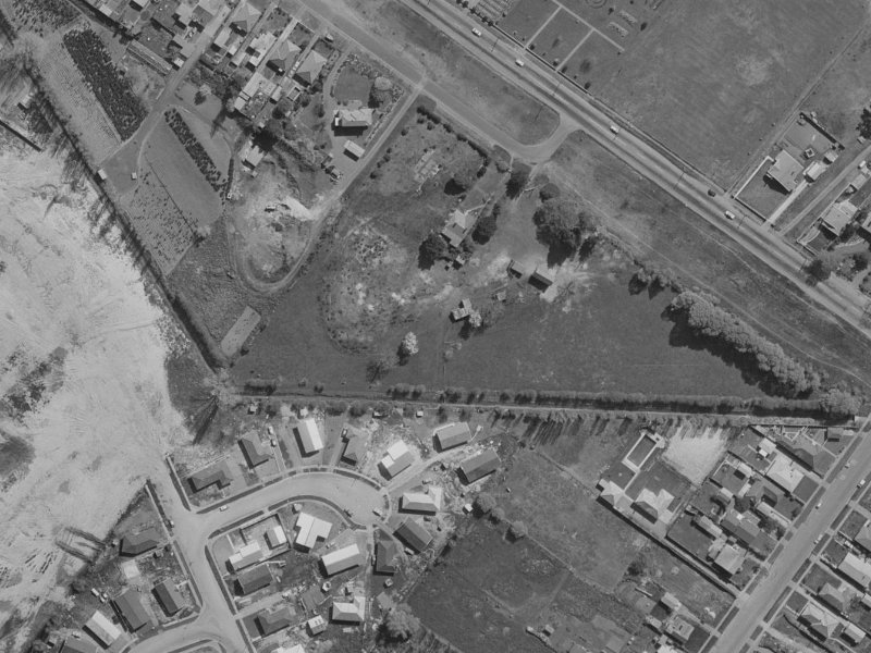 19 Wanstead Place from the air, 1970-1974