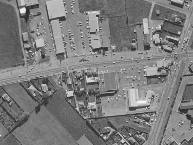 413 Main South Road from the air, 1970-1974