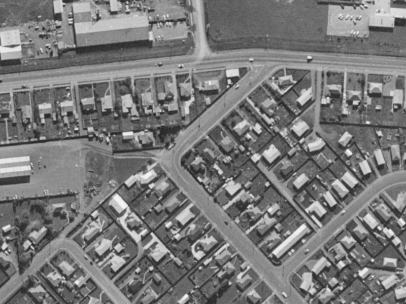 9 Neill Street from the air, 1970-1974