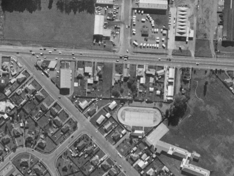 287 Main South Road from the air, 1970-1974