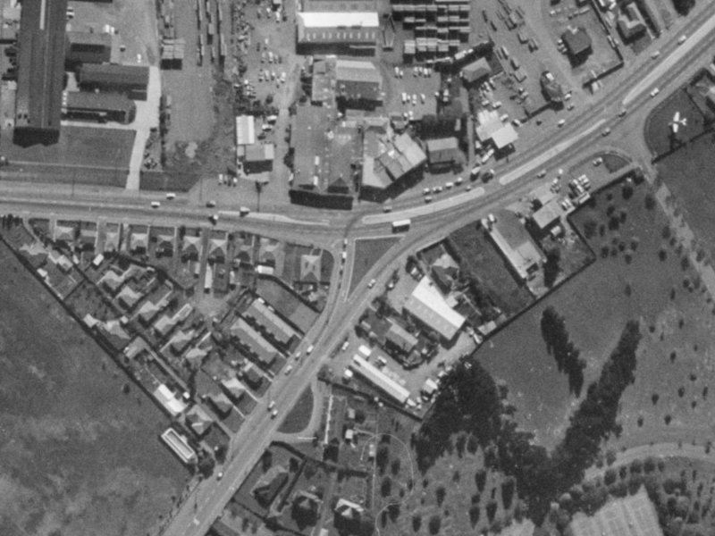 251 Main South Road from the air, 1970-1974