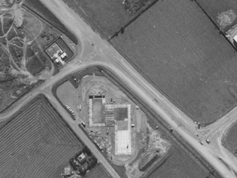 1 Treffers Road from the air, 1970-1974