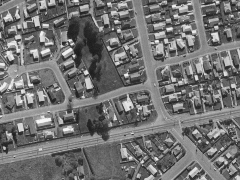 5 Woodcote Avenue from the air, 1970-1974