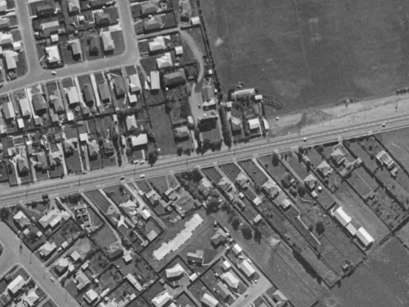452 Main South Road from the air, 1970-1974