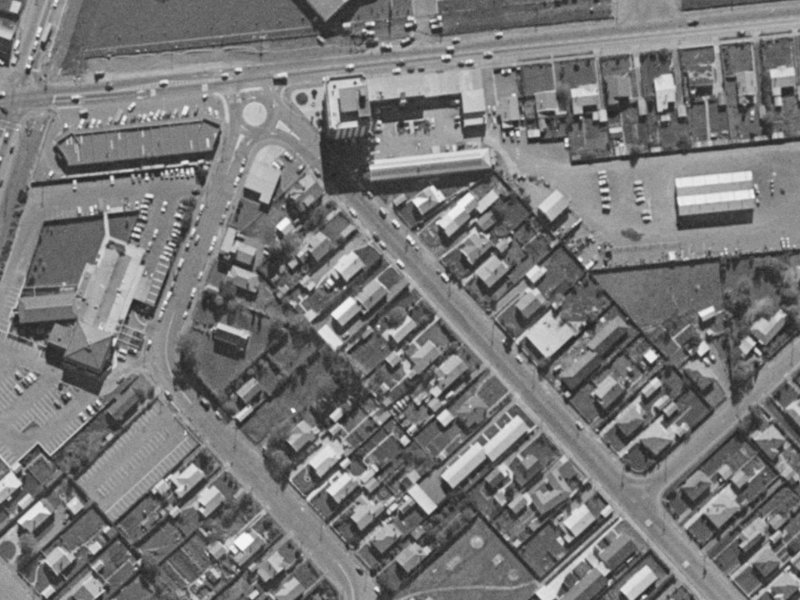 10 Brynley Street from the air, 1970-1974