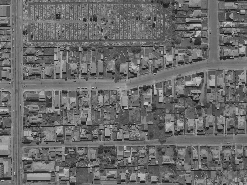32 Fairfield Avenue from the air, 1970-1974