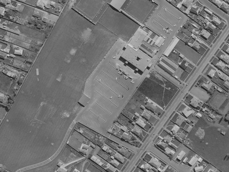 35B Hargood Street from the air, 1970-1974