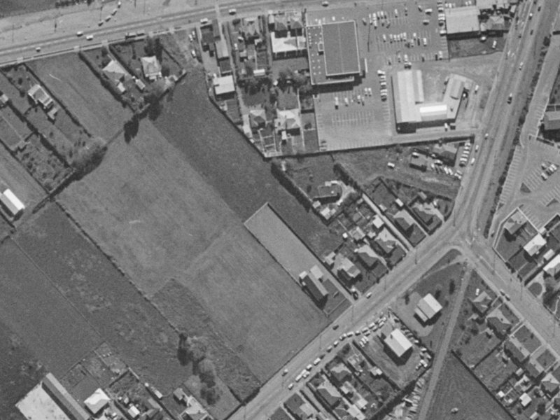 16 Goulding Avenue from the air, 1970-1974