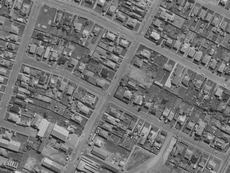 48 Osborne Street from the air, 1970-1974