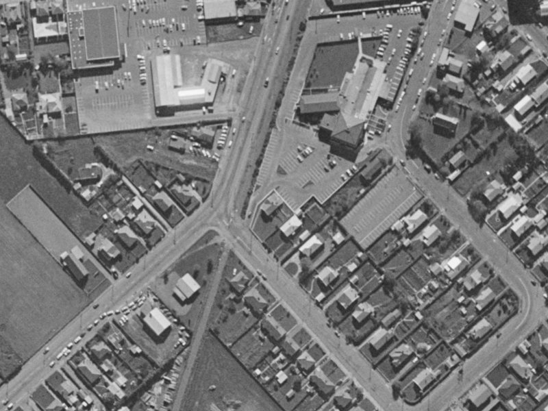 2/1 Amyes Road from the air, 1970-1974