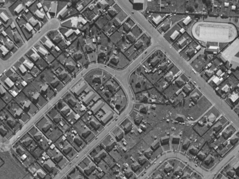 18 Dickson Crescent from the air, 1970-1974