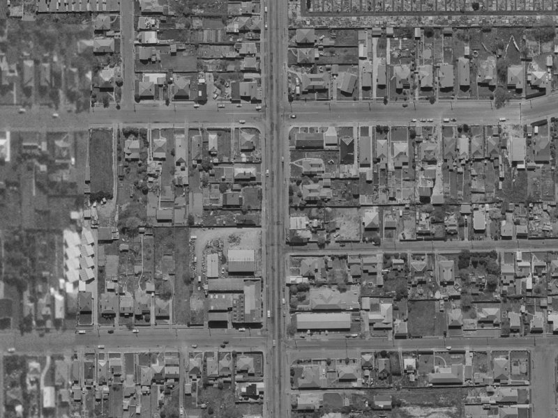 378 Selwyn Street from the air, 1970-1974