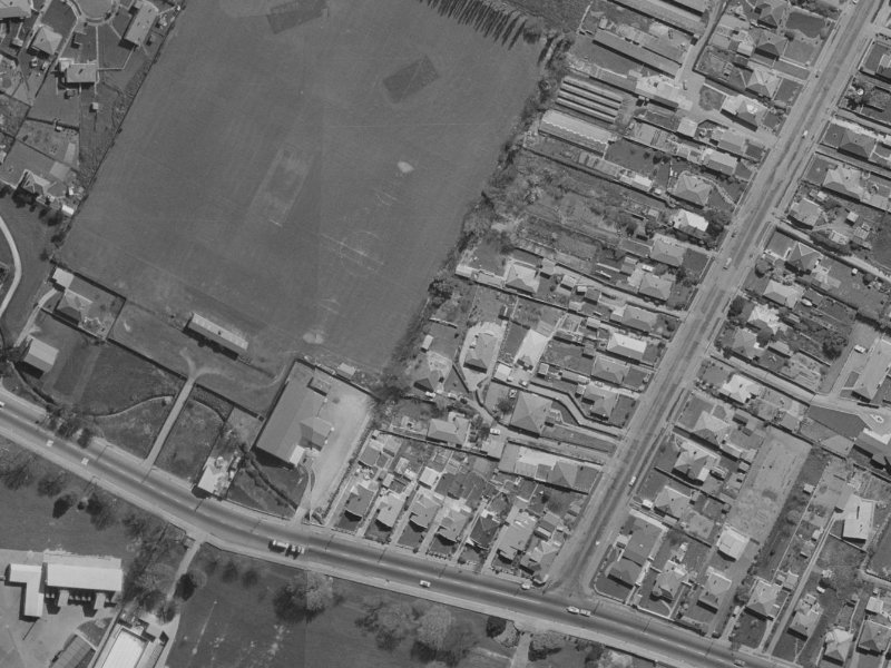 7 Tilford Street from the air, 1970-1974