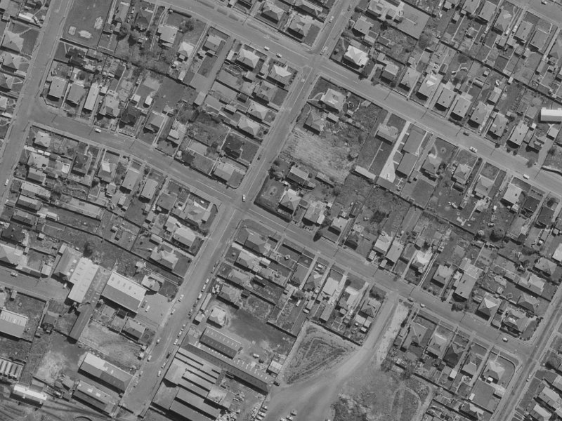 37 Laurence Street from the air, 1970-1974