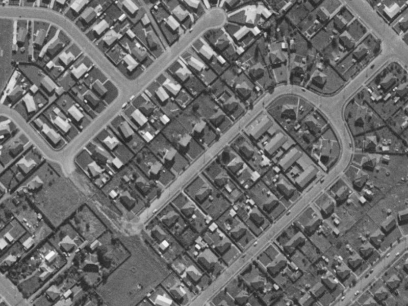 9 Dickson Crescent from the air, 1970-1974